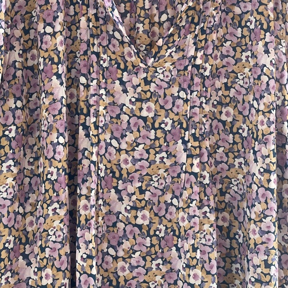 Fun 2 Fun - Floral Ruffle Sleeve Top - Picture 3 of 4